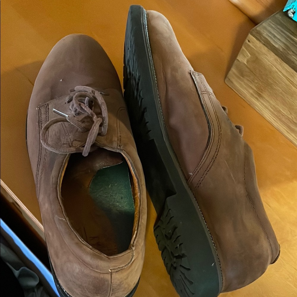 Trader Bay Brown Oxford Shoes Classic Minimalist Design